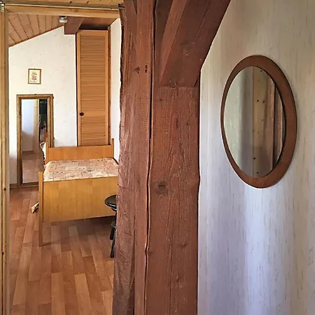 Attic Apartment Near Limburg Castle, Cleaning Included Lägenhet *