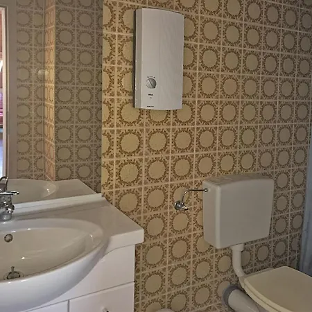 Attic Apartment Near Limburg Castle, Cleaning Included *